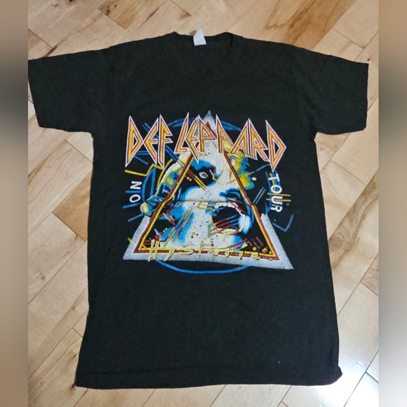 Def Leppard shirt - Picture 1 of 3